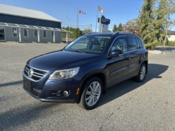 2011 VOLKSWAGEN Tiguan 4-Motion Highline
