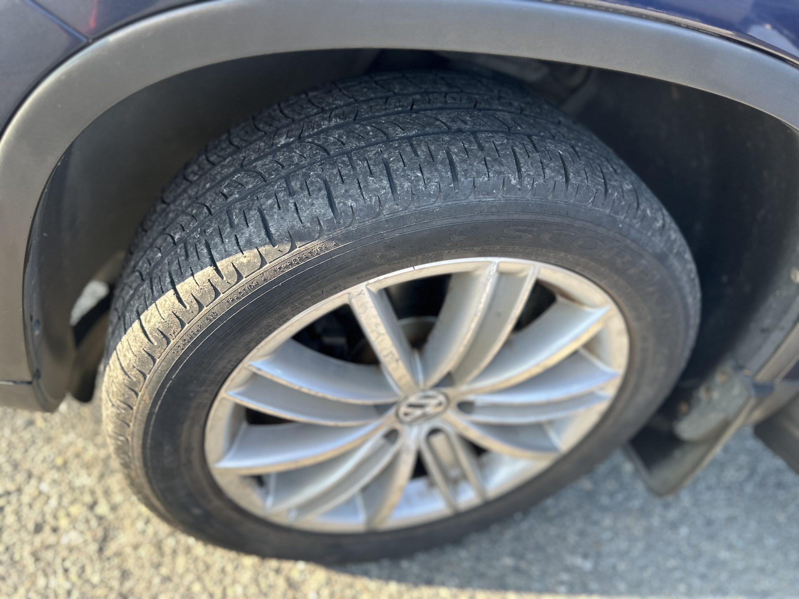 2011 VOLKSWAGEN Tiguan 4-Motion Highline