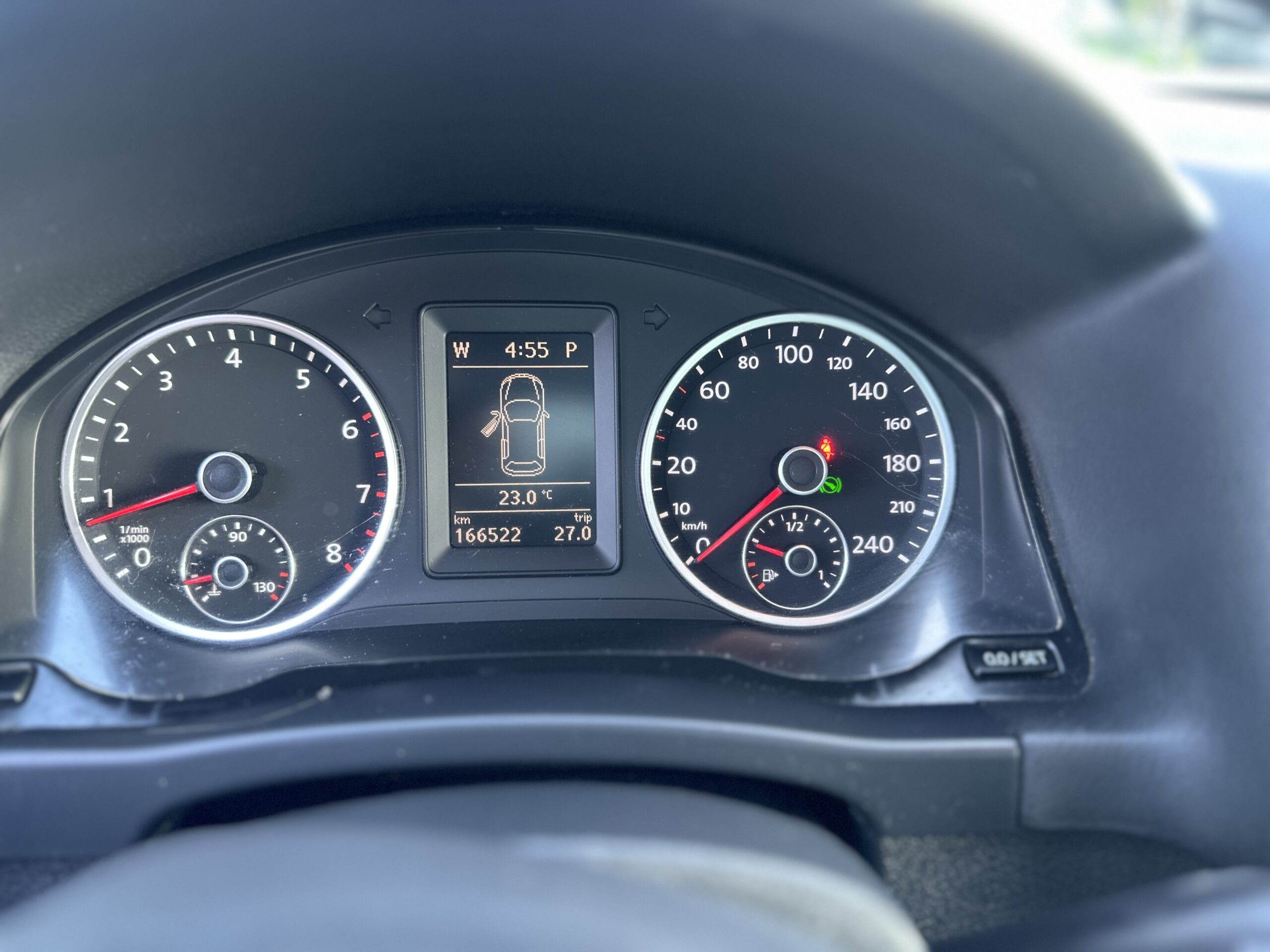 2011 VOLKSWAGEN Tiguan 4-Motion Highline