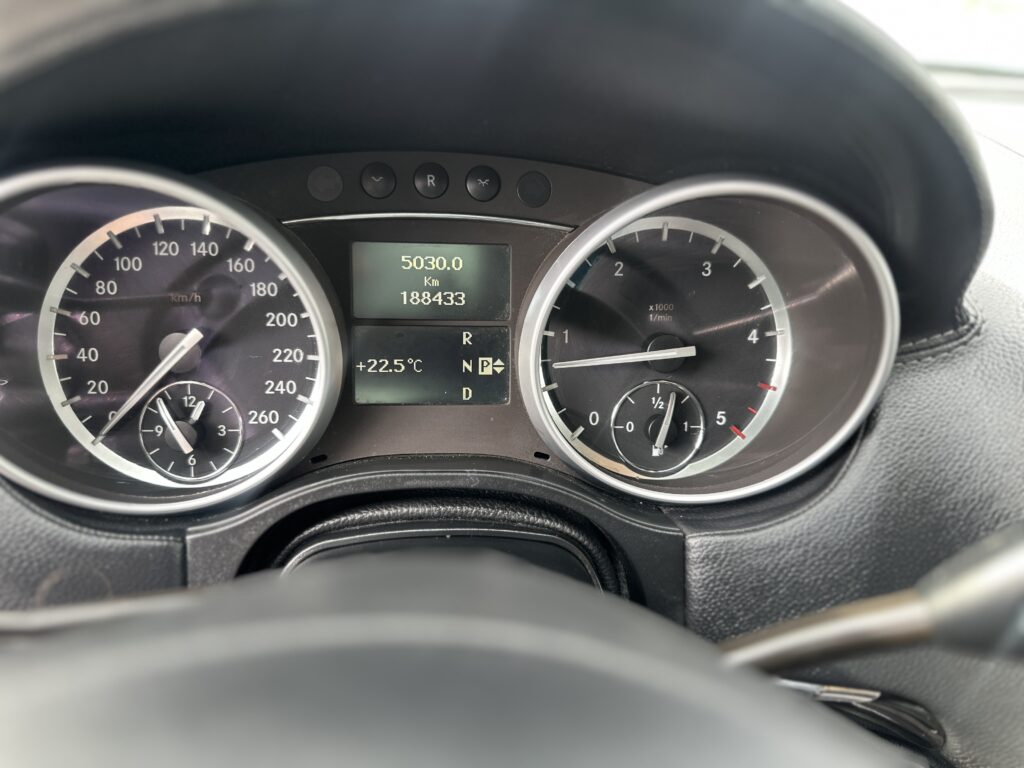 2010 MERCEDES-BENZ GL-Class GL350 BLUETEC 4-MATIC