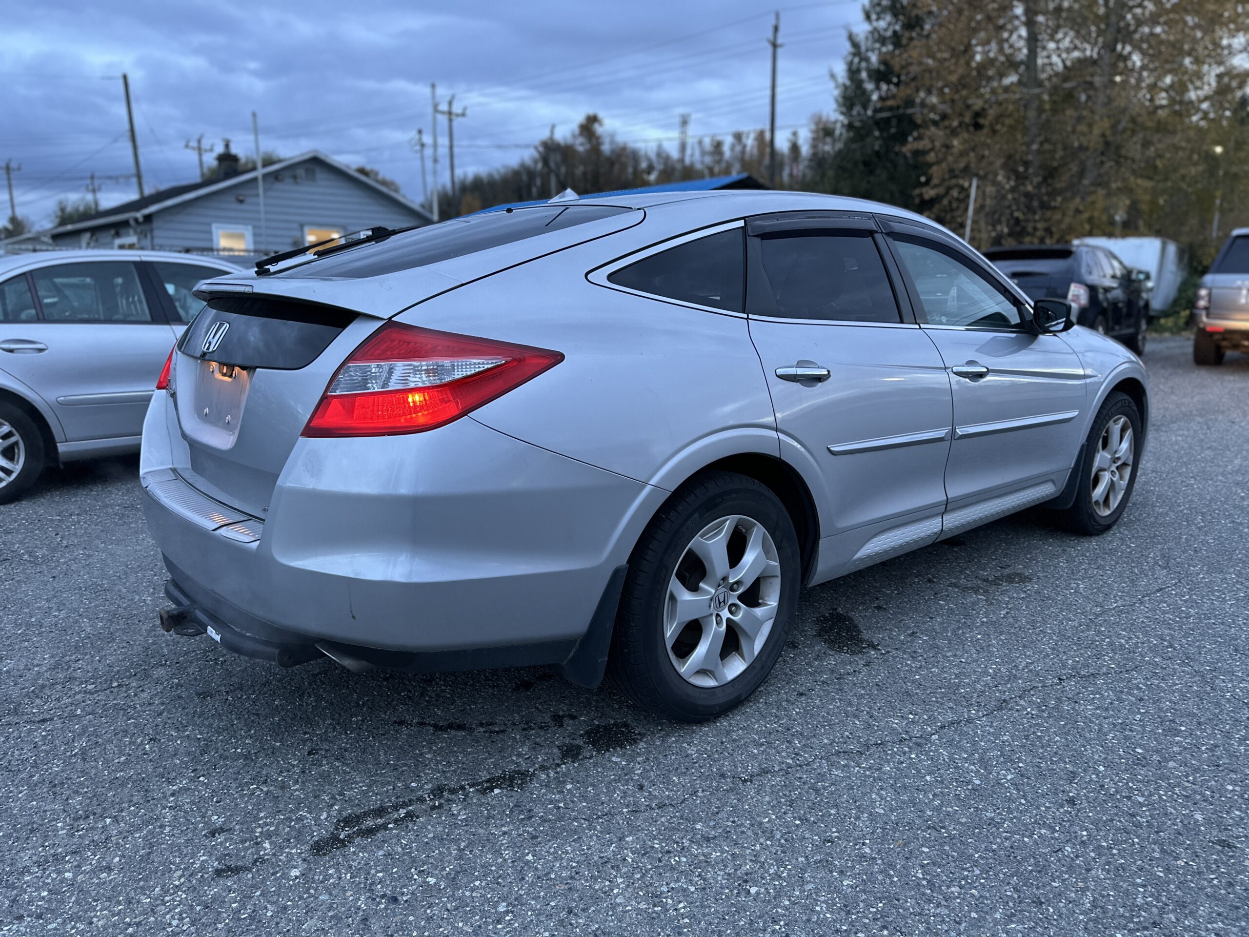 HONDA Accord Crosstour EX-L 2010 Crossover Utility Vehicle (CUV)