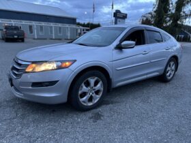 HONDA Accord Crosstour EX-L 2010 Crossover Utility Vehicle (CUV)