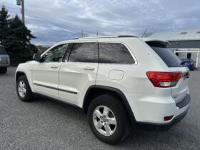 2012 JEEP Grand Cherokee Laredo Sport Utility Vehicle (SUV)