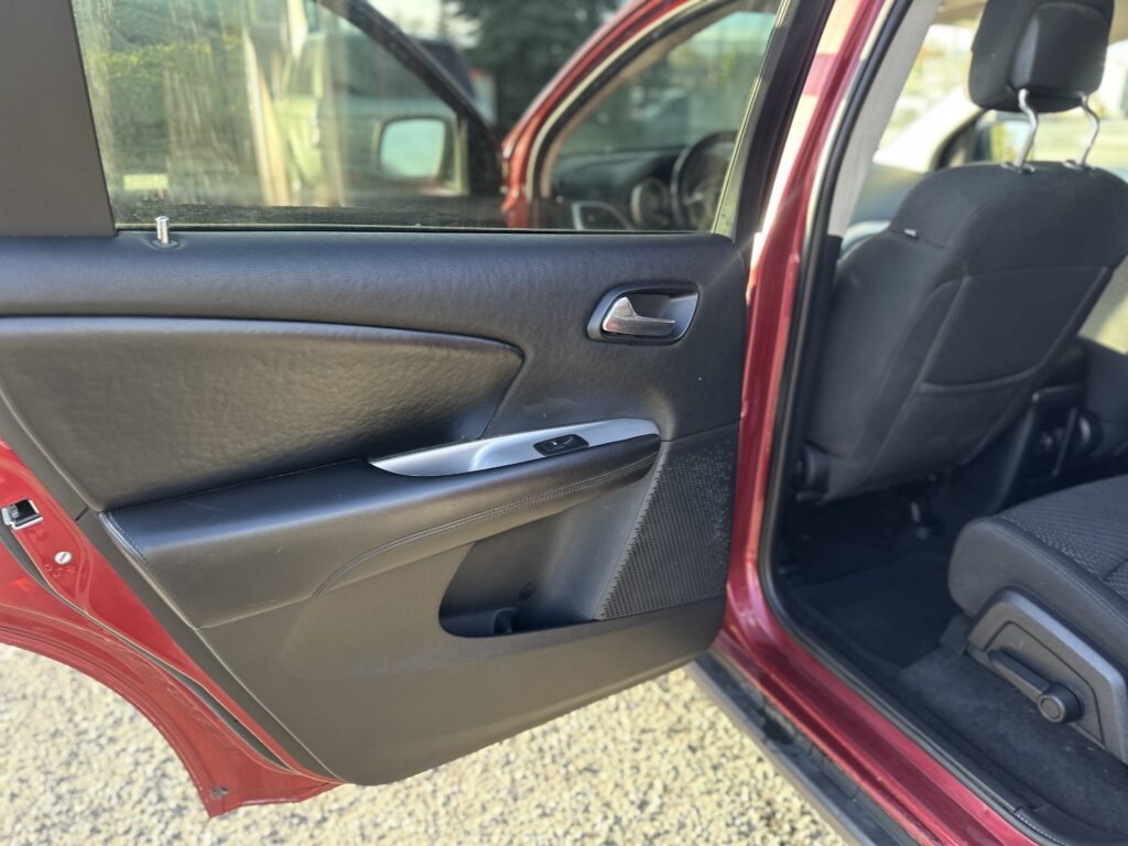 2011 DODGE Journey SE, 7 Passenger